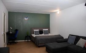 Entire Apartment Malmö 2 Bedrooms-Tv Lounge-Balcony